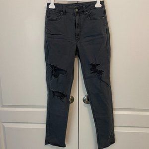 American Eagle Destroyed Mom Jeans Women’s Super Stretch